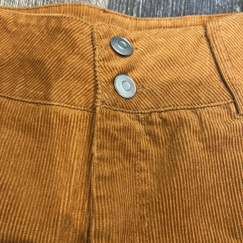 2 pair Shorts - Picture 4 of 16